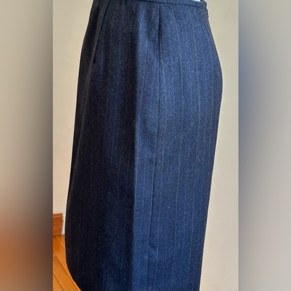 Ralph Lauren Midi Business Attire 100% Wool Skirt With Blue & Gray strip… - Picture 5 of 11